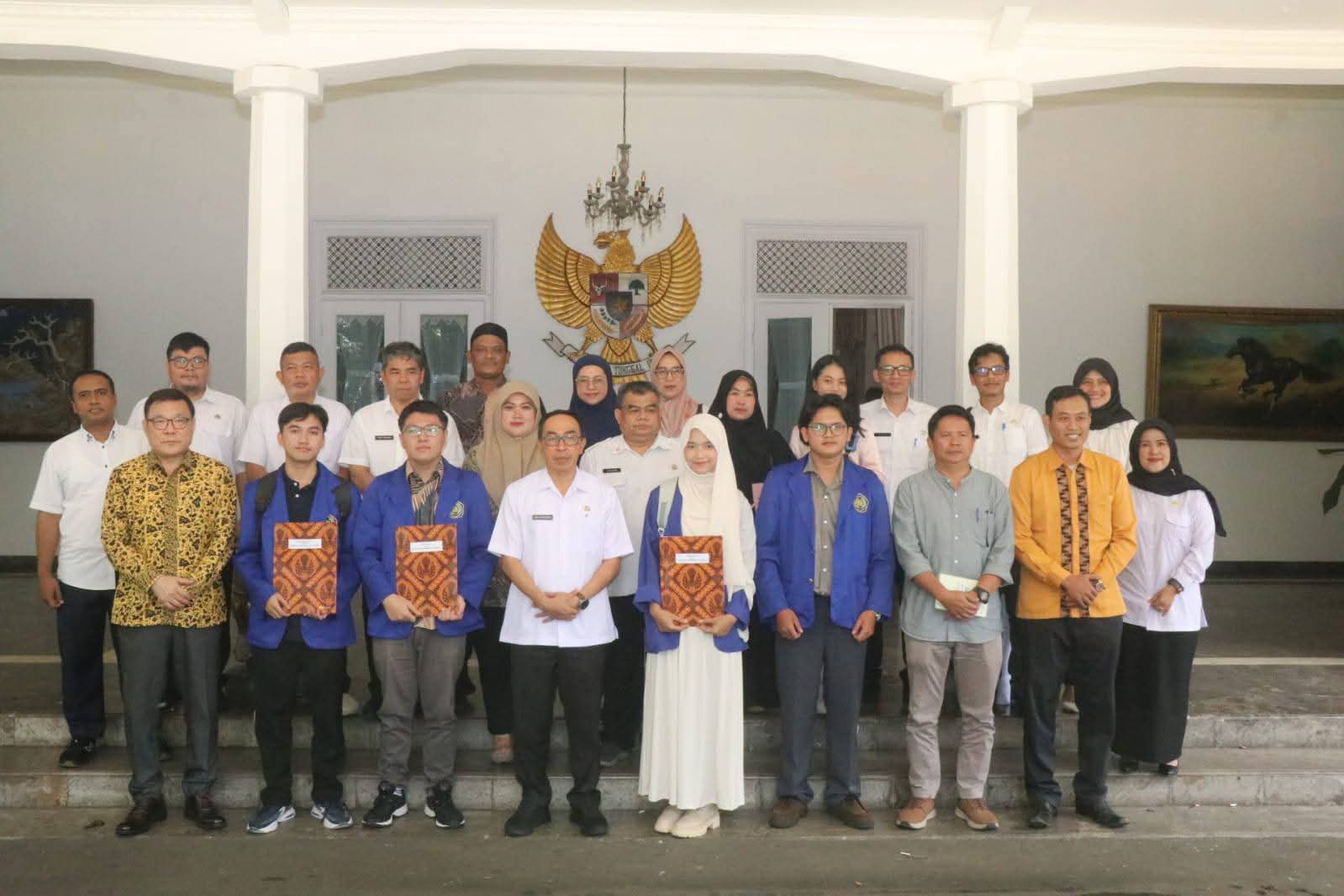Lepas Mahasiswa ke Korea Selatan, Begini Pesan Sekda Sukabumi