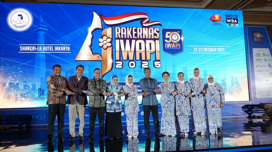 IWAPI Songsong Indonesia Emas Bersama Perempuan Penggerak Ekonomi