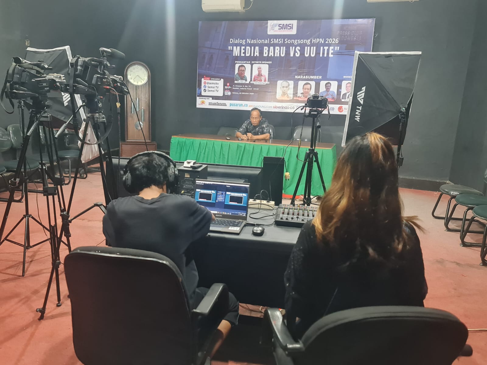 Diskusi Nasional SMSI, Kupas Tuntas Media Baru dan UU ITE