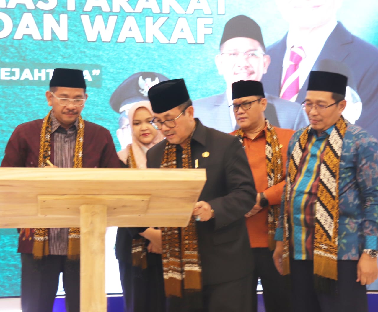Kabupaten Cirebon Ditetapkan Sebagai Kota Wakaf