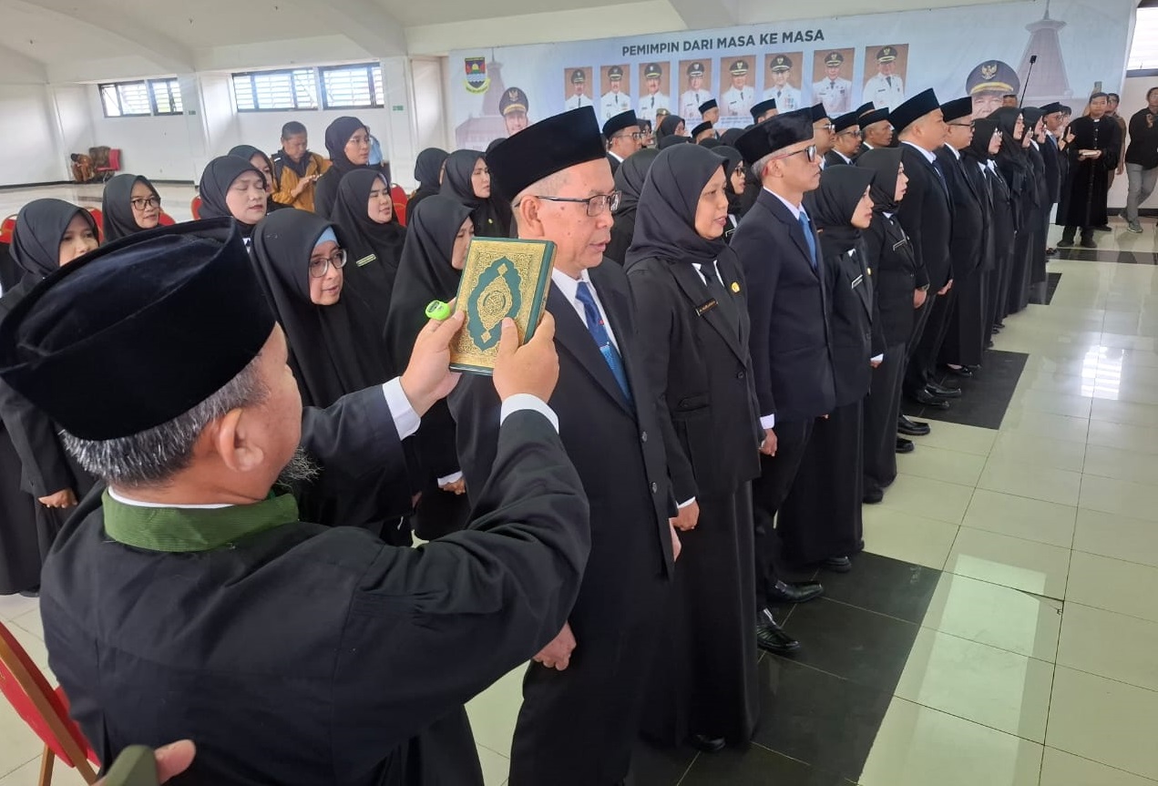 Jeje Richtie Ismail Lantik Puluhan Pengawas Sekolah dan Tenaga Japung Lainnya