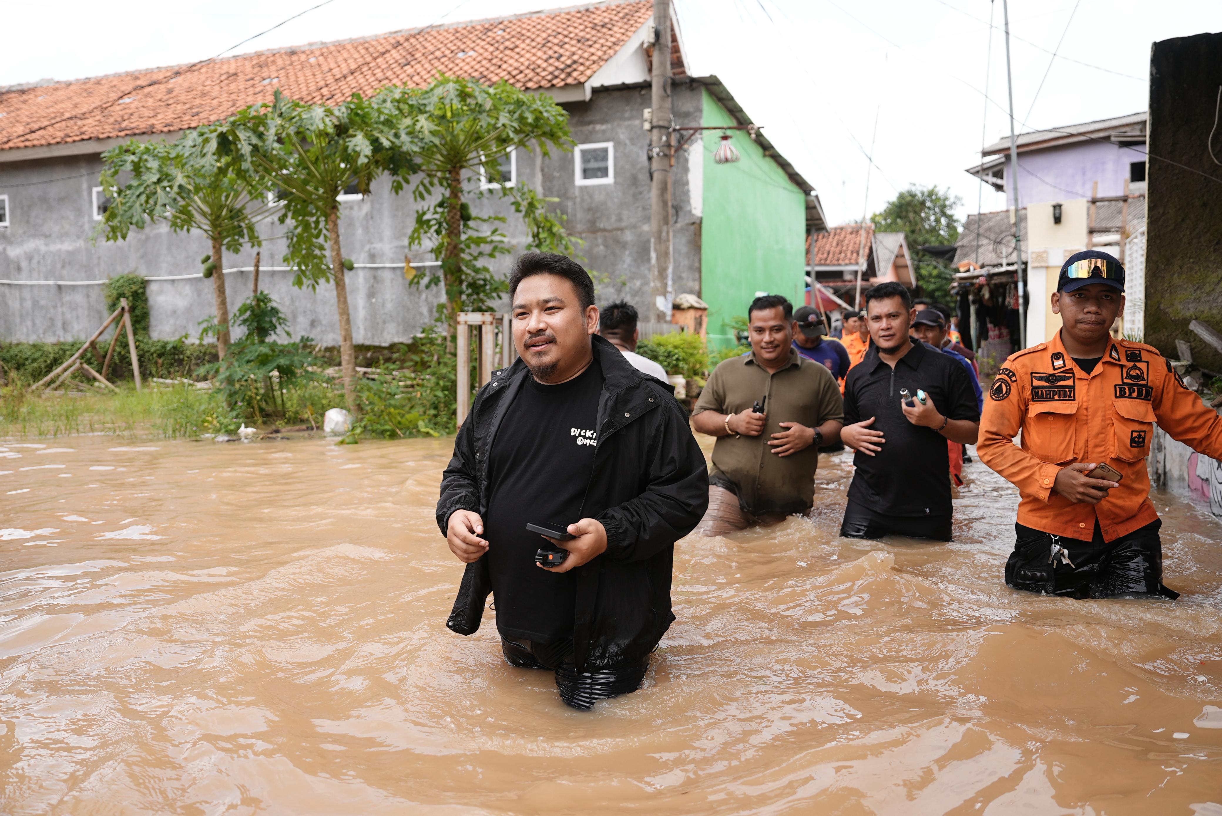 Diguyur Hujan Disertai Angin Kencang, Subang Dikepung Banjir