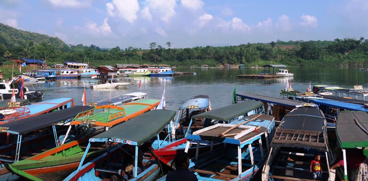 Perairan Jangari, Kabupaten Cianjur. Foto: dara.co.id/Purwanda