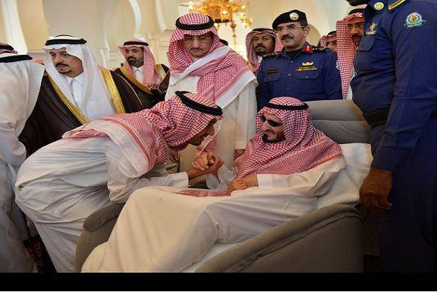 Pangeran Bandar bin Abdulaziz, saudara Raja Salman bin Abdulaziz al-Saud, meninggal dunia pada hari Minggu (28/7/2019). Foto/SPA