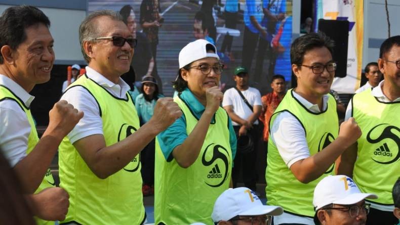 Sri Mulyani tampil modis di Hari Oeang tahun ini (Foto: inews)