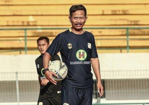 Pelatih Kepala Barito Putera, Djadjang Nurjaman.
Foto: baritoputera.co.id