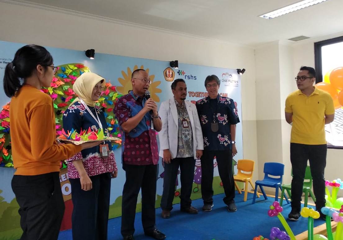 Direktur Medik dan Keperawatan RSHS Bandung, Dr. Nucki Nursjamsi saat menghadiri peringatan hari kanker anak dunia di RSHS Bandung, Jalan Pasteur, Selasa (18/02/2020). Foto: Ardian/Istimewa