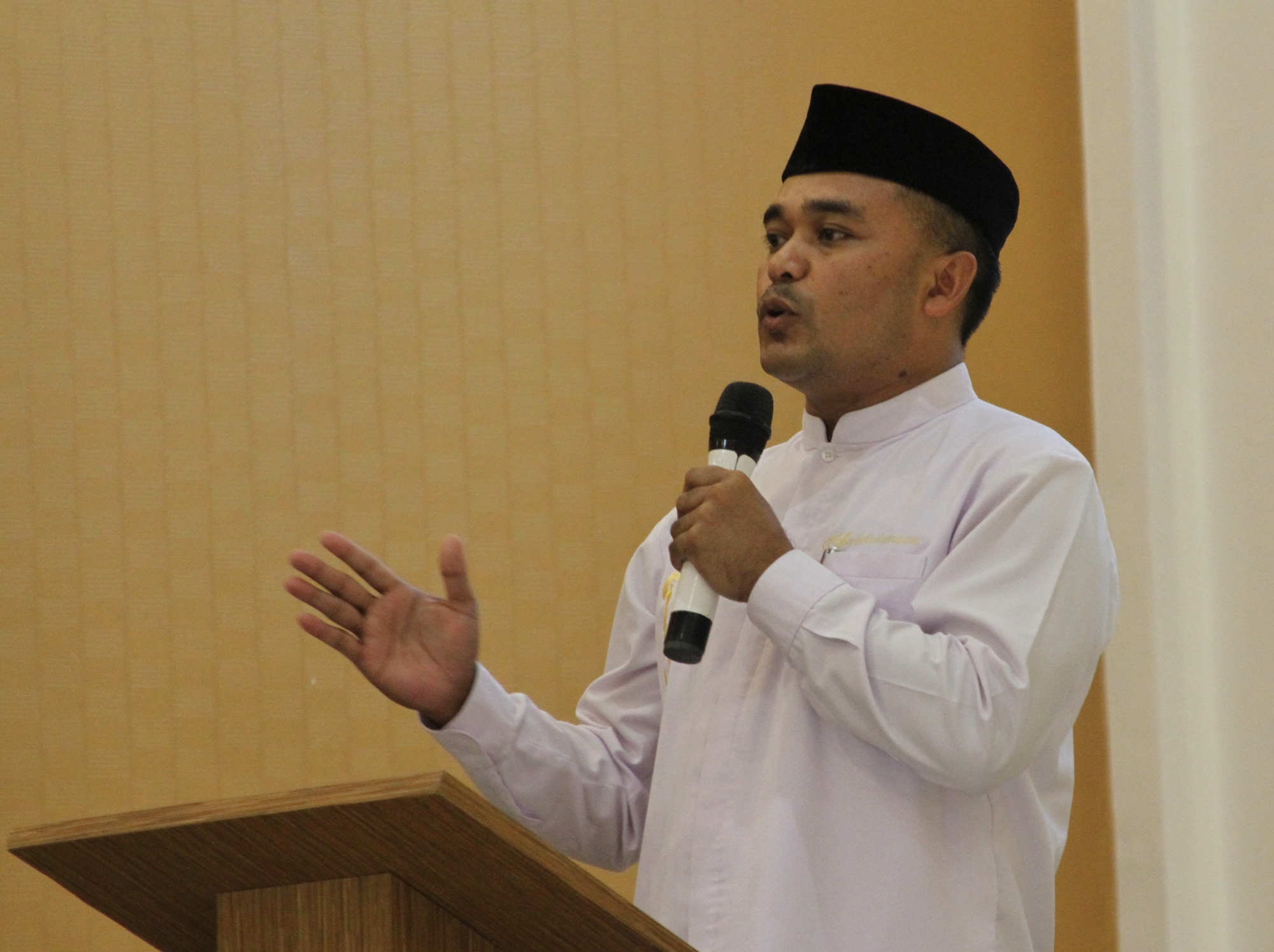 Ketua DPRD Kabupaten Bandung, H. Sugianto. (Foto: Muhammad Zein/dara.co.id)