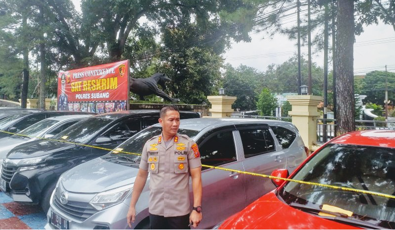 Polres Subang berhasil membongkar kasus penggelapan mobil rental (Foto: Deny Suhendar/dara.co.id)