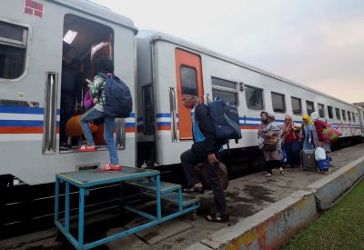 Ilustrasi pemudik (Foto: AyoBandung)