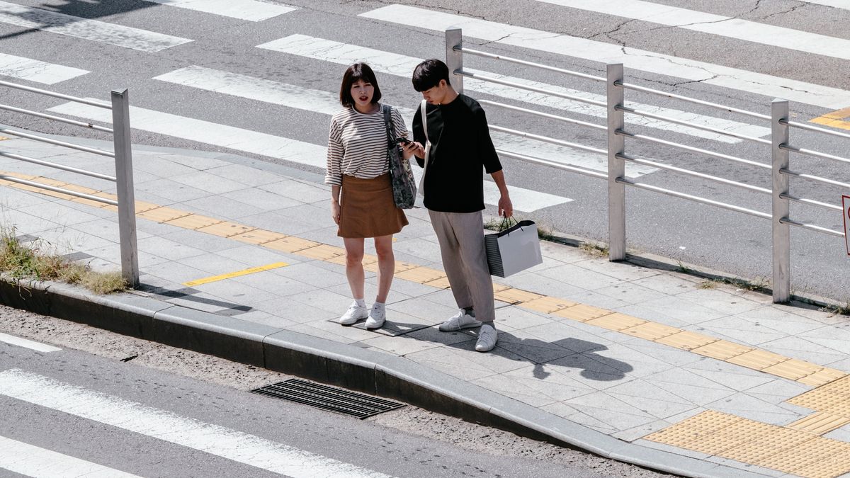 Korea Selatan mulai melonggarkan serangkaian aturan pembatasan pergerakan setelah tren penularan kasus virus corona (Covid-19) menurun secara signifikan dalam beberapa hari terakhir. (Foto : voi.id)
