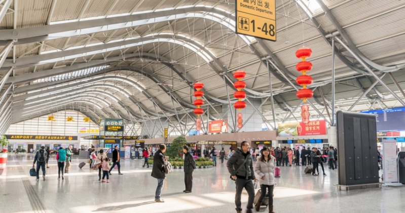 Bandara Beijing, batalkan penerbangan (Foto : H.I.S Travel)