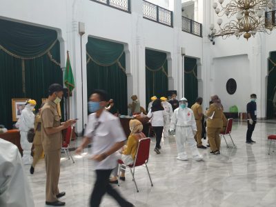 ASN saat melakukan Test di Gedung Sate (Foto: Debi/Istimewa)