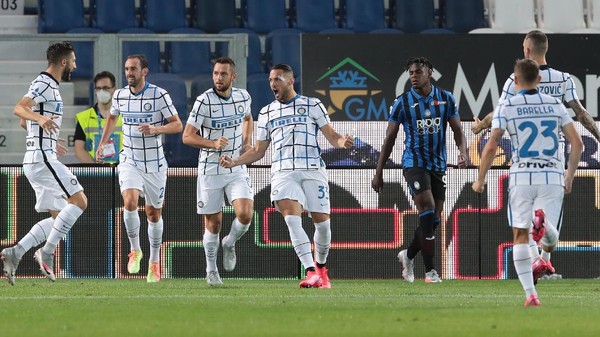 Atalanta vs Inter Milan. (Foto: Getty Images/Emilio Andreoli via Detikcom)