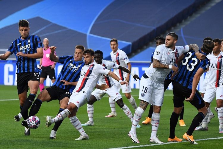 Laga Atalanta vs PSG di perempat final Liga Champions yang berlangsung di Stadion da Luz, Lisbon, Portugal, Kamis (13/8/2020) dini hari WIB. (Foto: AFP via Kompas.com)

