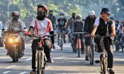 Ilustrasi bersepeda. (Foto: Radar Bandung)