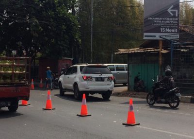 Arus Lalu Lintas di Jalan Jakarta, Kota Bandung, Jawa Barat, Senin (3/8/2020) terpantau lancar. (Foto: Avila Dwi Putra/dara.co.id)