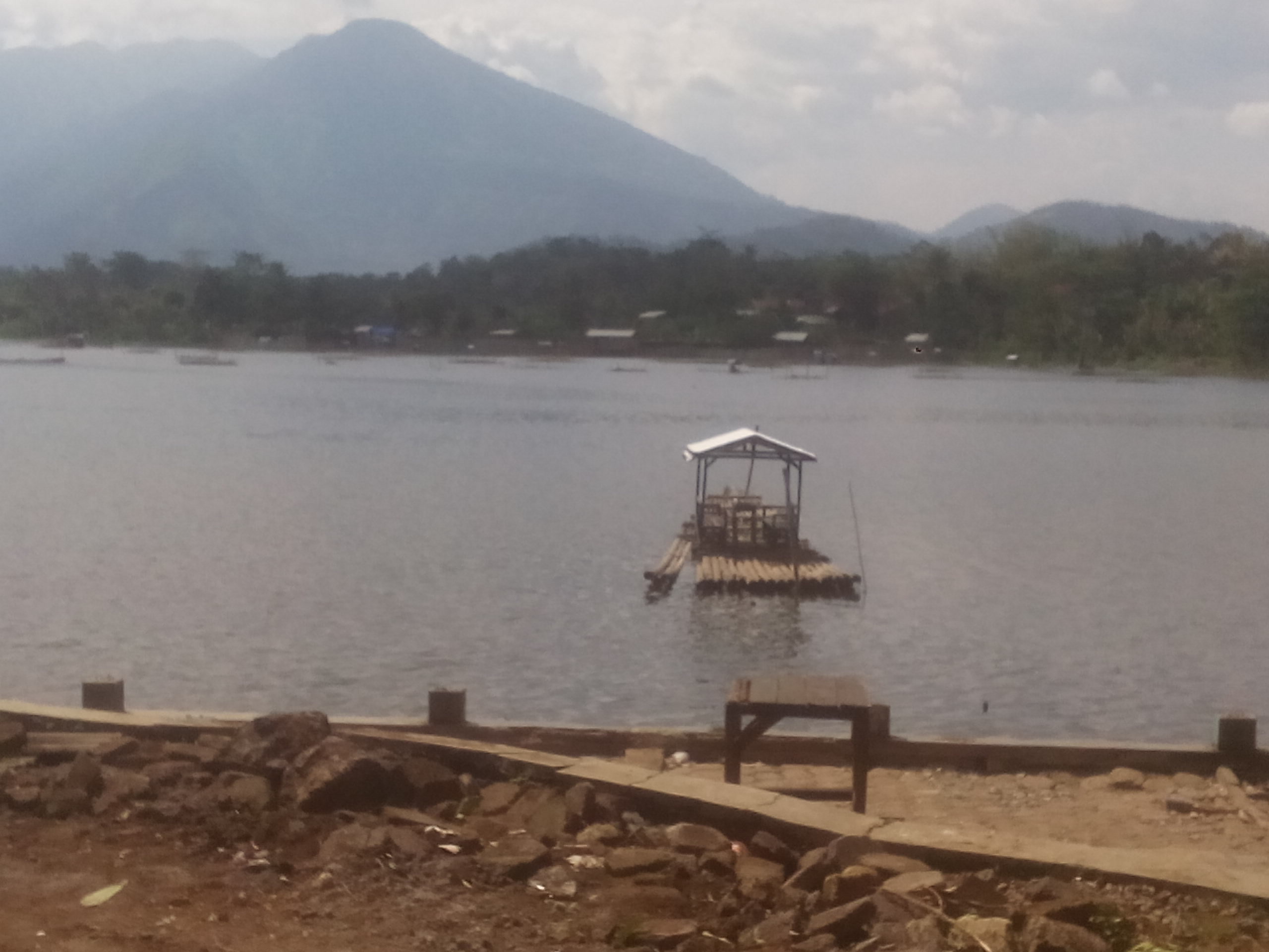 Situ Bagendit di Kecamatan Banyuresmi, Kabupaten Garut (Foto: Andre/dara.co.id)