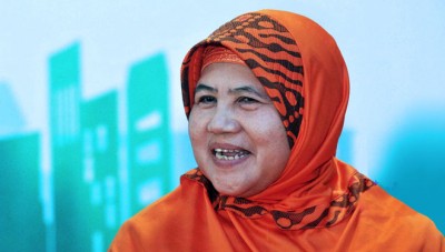 Mamah Dedeh (Foto: Times Indonesia)