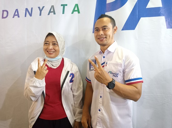 Yena Iskandar dan Atep Rizal, paslon nomor 1 Dasyat siap tempur dalam debat publik Pilkada Kabupaten Bandung (Foto: Istimewa)