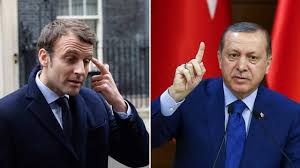 

Ketegangan antara Prancis dan Turki memuncak akhir pekan lalu ketika Erdogan mempertanyakan kesehatan mental Macron yang dipicu pernyataannya yang membela publikasi kartun Nabi Muhammad dan menghina Islam.(Foto : Konfrontasi.co)
