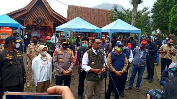 Saat Ridwan Kamil pantau pilkada di Kabupaten Bandung (Foto: Ardian Resco/dara.co.id)