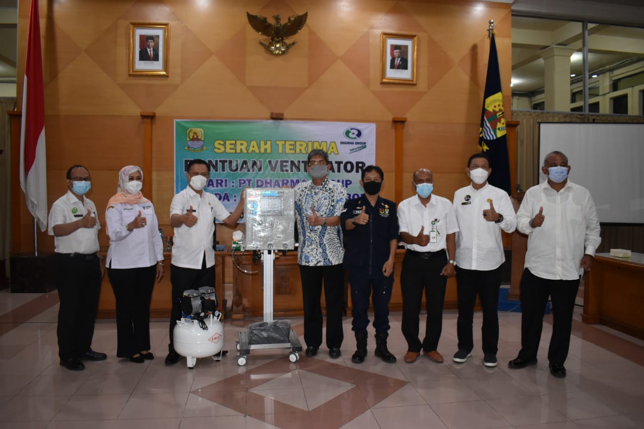 Pemerintah Kabupaten Cirebon, mendapatkan bantuan empat buah ventilator dari PT Dharma Group (Foto: bambang Setiawan/dara.co.id)