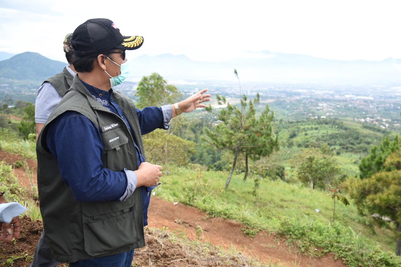 Bupati Bandung, Dadang Naser