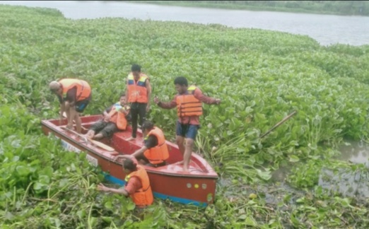 Situ Nagrog saat dipenuhi eceng gondok (Foto: Yudi/dara.co.id)