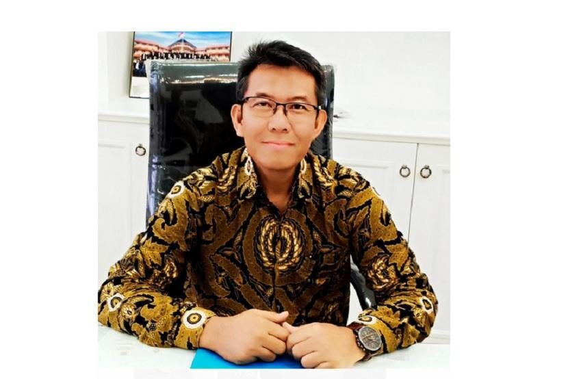 Prof Cecep Darmawan 