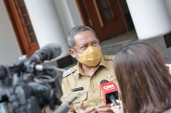 Wakil Ketua Tim Gugus Tugas Percepatan Penanganan Covid-19 Kota Bandung Yana Mulyana (Foto: Istimewa)