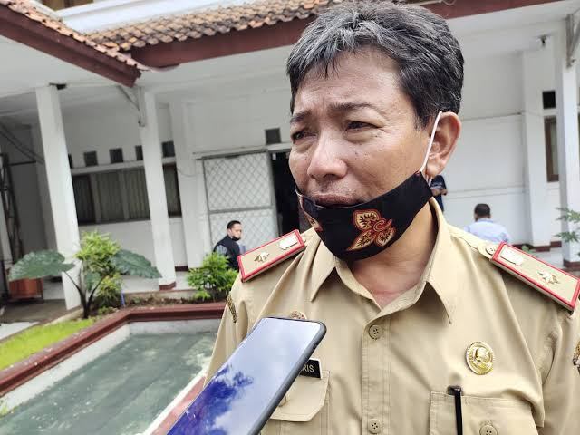  Pelaksana tugas Kepala Dinas Pendidikan dan Kebudayaan Kabupaten Cianjur, Himam Haris