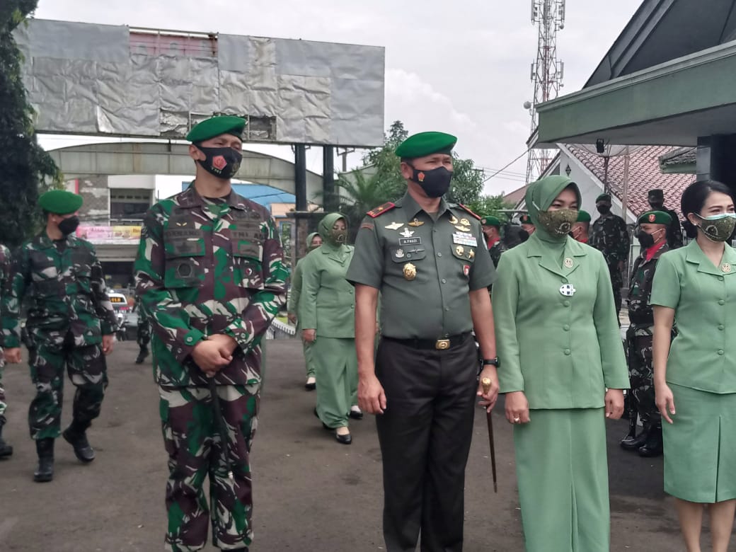 Komandan Korem (Danrem) 061/Surya Kancana Brigjen TNI Achmad Fauzi, mengajak masyarakat untuk tidak takut untuk di vaksin (Foto: Istimewa)