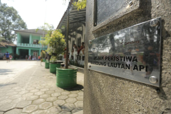 Ilustrasi Bandung Lautan Api (Foto: Istimewa)