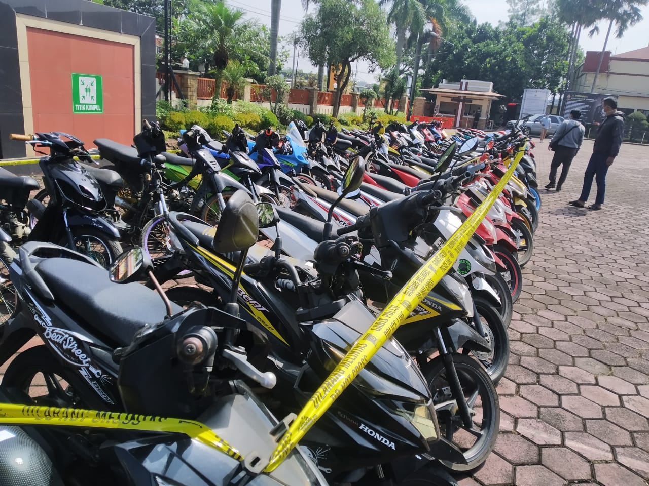 Puluhan motor curian diamankan Polresta Bandung (Foto: Istimewa) 