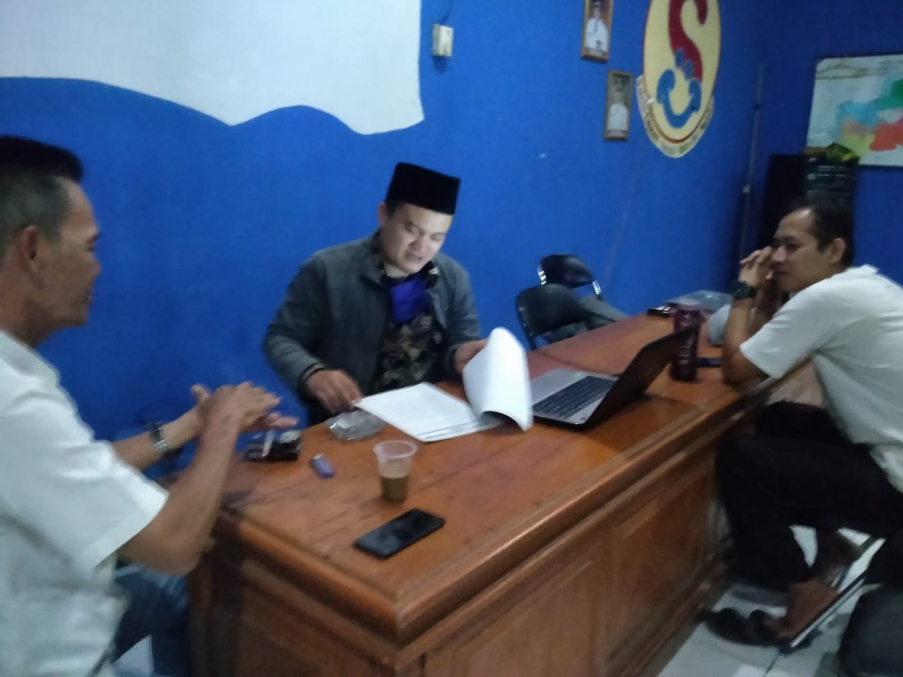 Bang Helmi, Holid Nurjamil dan Roni Dahroni (Foto: Istimewa)