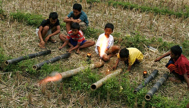 Ilustrasi Lodong (Foto: Kompasiana)