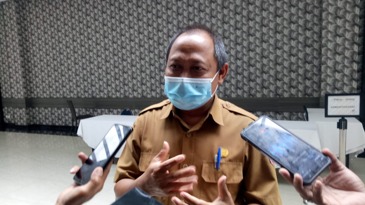 Kepala Dinas Kesehatan Kabupaten Garut, dr Maskut Farid