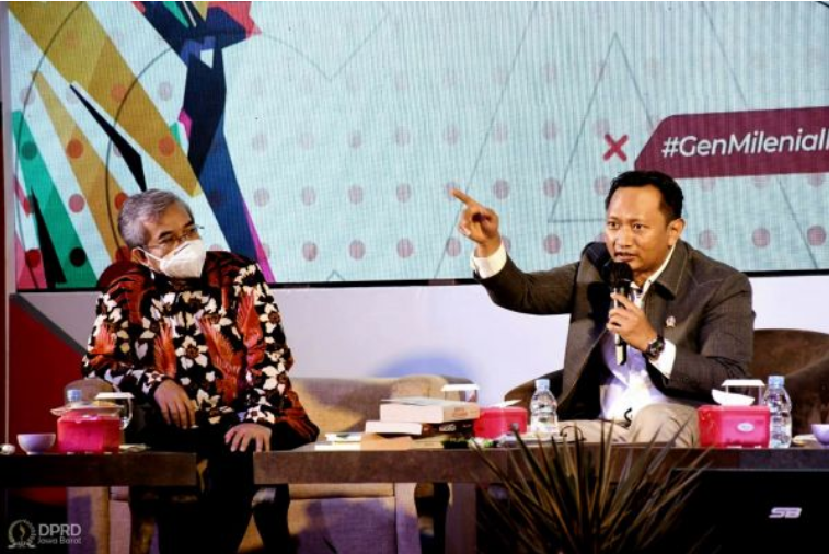 Dewan Perwakilan Rakyat Daerah (DPRD) Provinsi Jawa Barat gelar acara Parlemen Mengabdi Tahun 2021 dalam rangka Peringatan Hari Lahir bertempat di Grand Sunshine Hotel, Soreang, Kabupaten Bandung, Kamis, (17/6/2021). (Foto: Budi-Fahmi/Humas DPRD Jabar).