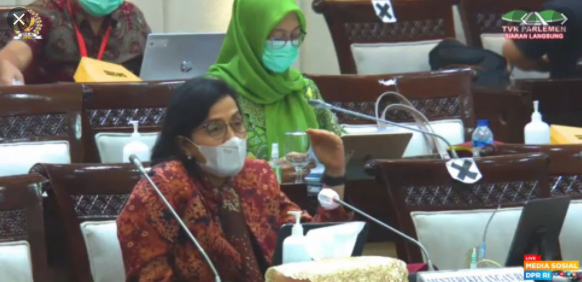 Menkeu Sri Mulyani dalam rapat kerja dengan Komisi XI DPR RI (Foto: screenshot YouTube/suara.com)