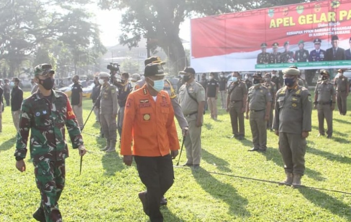 Bupati Subang, H Ruhimat saat apel siaga jelang permbelakuan PPKM Darurat (Foto: Istimewa)