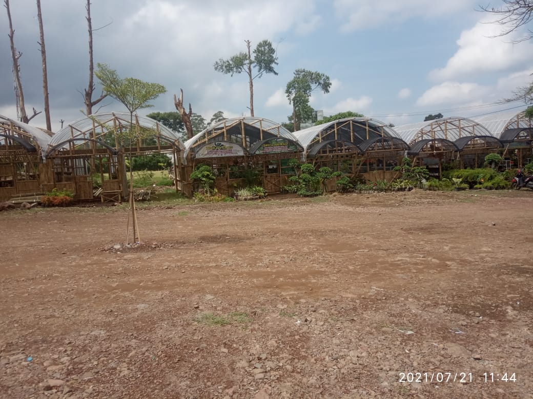 Rest Area di Desa Kertawangi (Foto: Heni Suhaeni/dara.co.id)