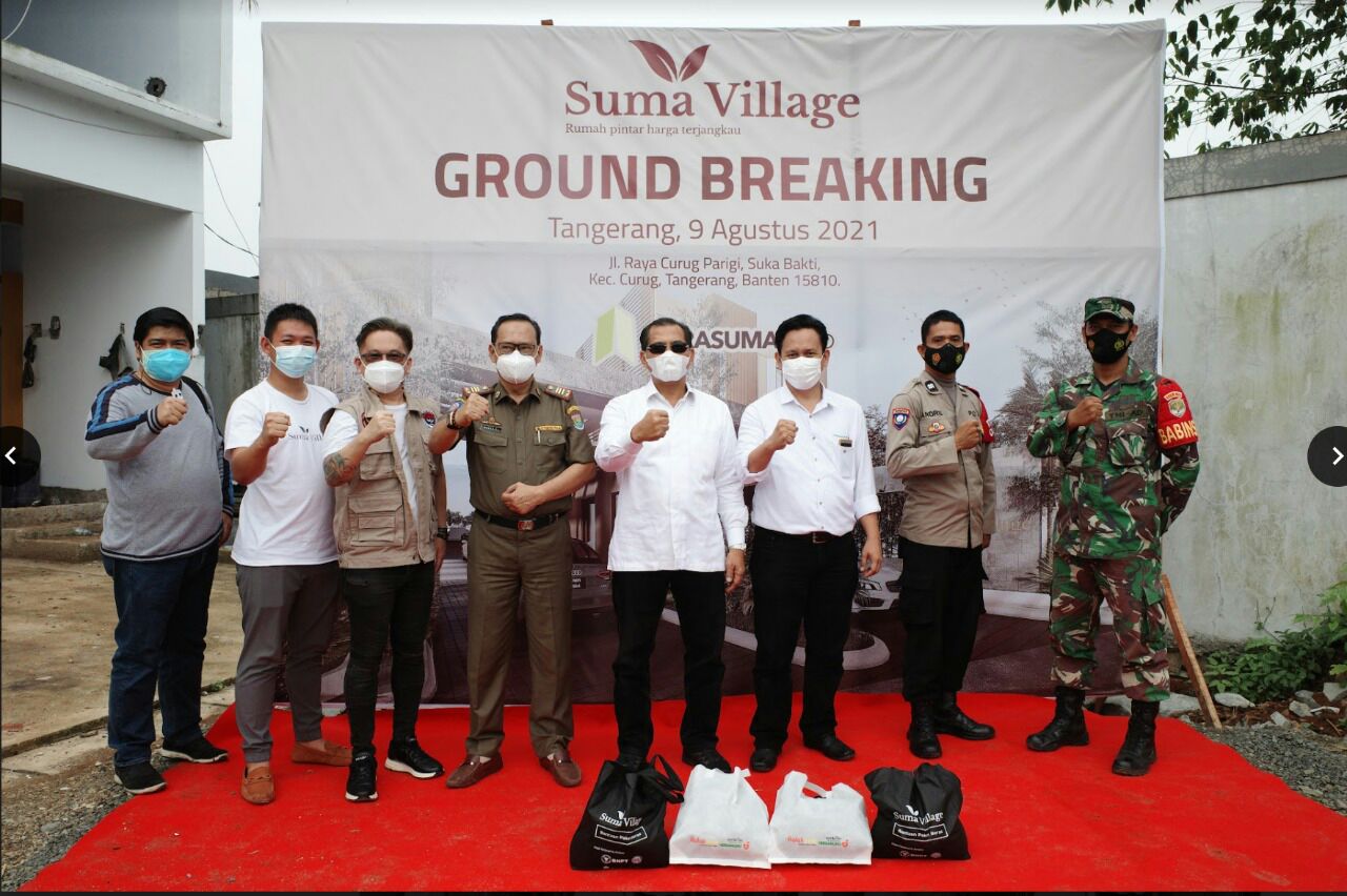 Foto 2 - BNPT dan YHPB didukung Suma Village saat santuni mahasiswa perantauan dan masyarakat terdampak Covid-19 di Curug, Tangerang, Banten. (Foto:  Istimewa)