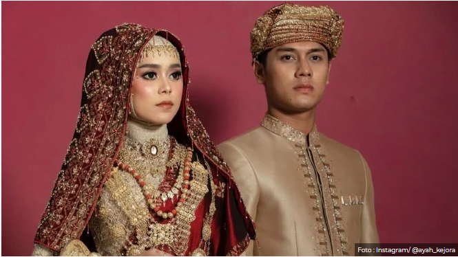 Lesti Kejora dan Rizky Billar resmi menikah (Foto: Foto : Instagram/ @ayah_kejora)