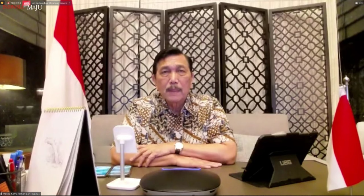 Menko Marves Luhut Binsar Pandjaitan dalam keterangan pers mengenai PPKM, Senin (30/08/2021), secara virtual. (Sumber: Tangkapan Layar YouTube Sekretariat Presiden)

