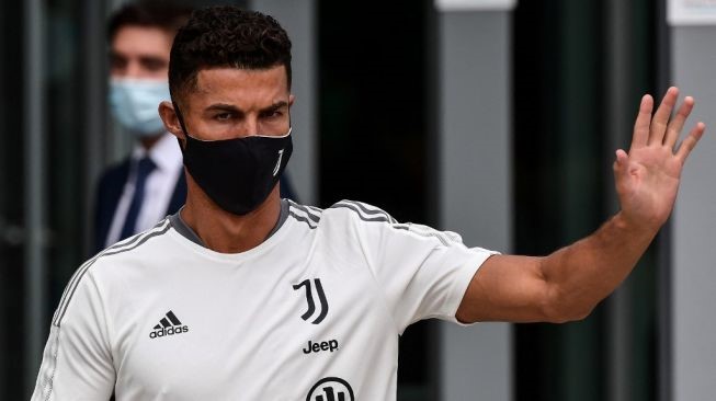 
Cristiano Ronaldo hengkang ke Manchester United.(Foto: Suara.com)
