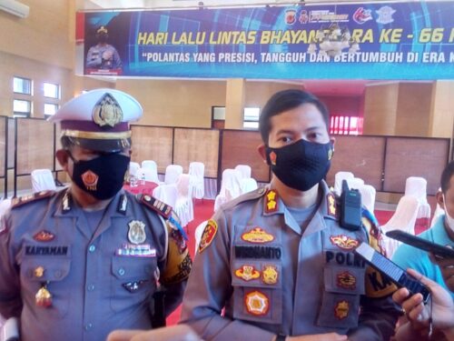 Kapolres Garut, AKBP Wirdhanto Hadicaksono, memberikan keterangan kepada wartawan saat mengadiri HUT Satlantas Polres Garut ke 66 di Aula Bakorwil, Jalan Ahmad Yani, Kecamatan Garut Kota, Kabupaten Garut (Foto: Andre/dara..co.id)