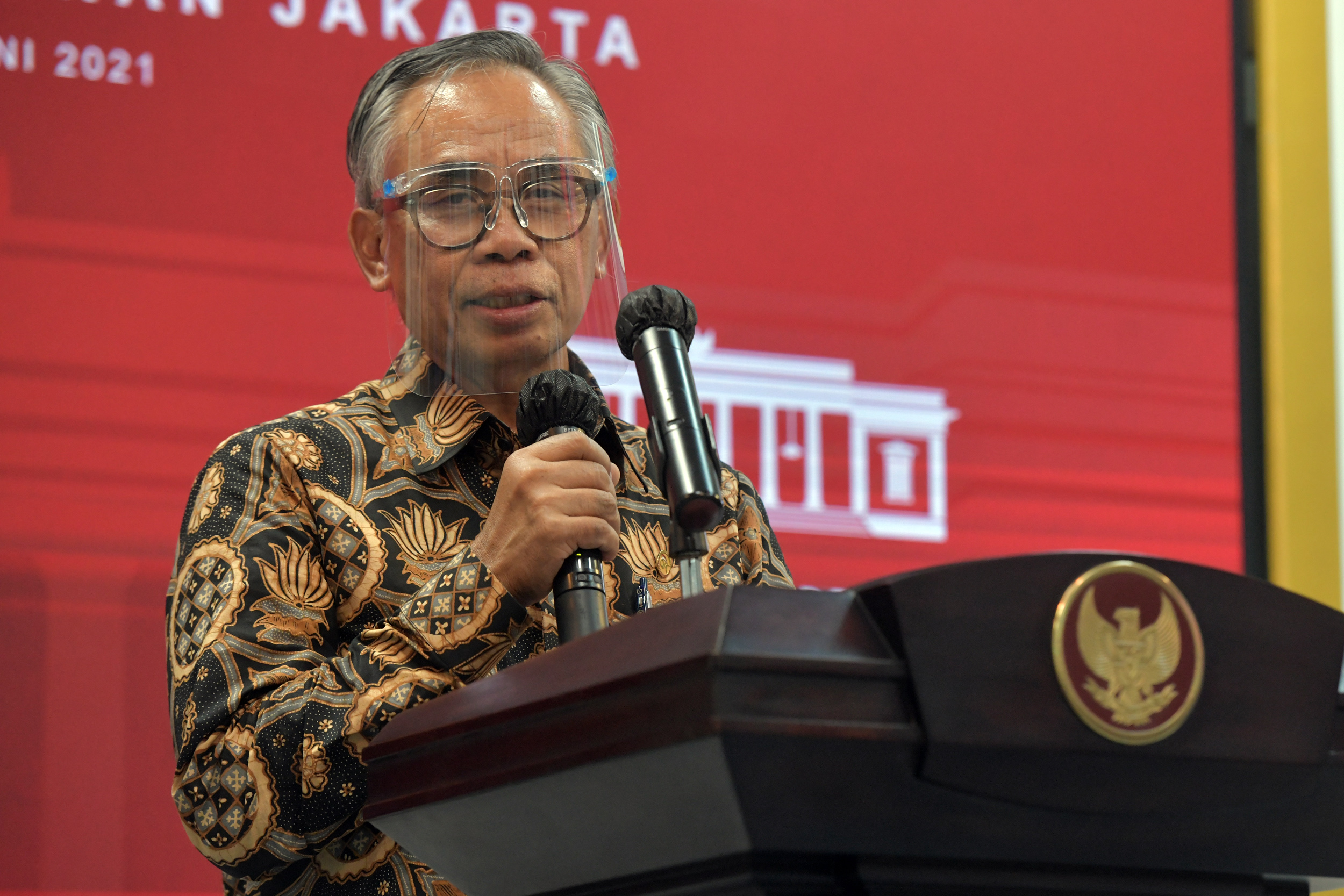 Ketua Dewan Komisioner OJK Wimboh Santoso (Foto: Humas Setkab/Rahmat)
