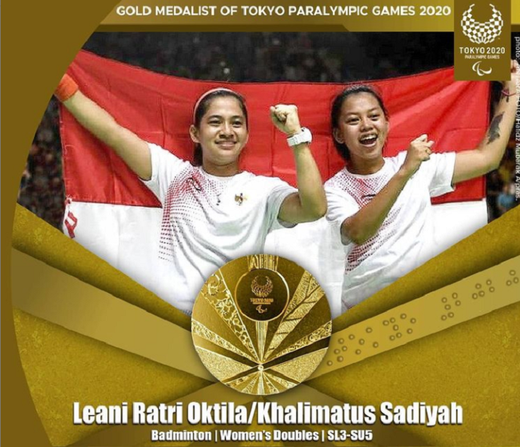 Leani Ratri Oktila-Khalimatus Sadiyah merebut medali emas untuk Indonesia di Paralimpiade Tokyo 2020 /Instagram @badmintontalk_com/Pikiran Rakyat