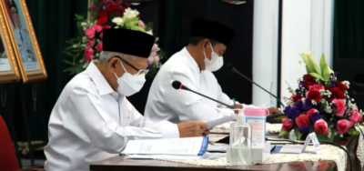 Wapres RI memimpin Rapat Penanggulangan Kemiskinan Ekstrem di Jabar, Rabu (29/09/2021). (Foto: BPMI Setwapres)

